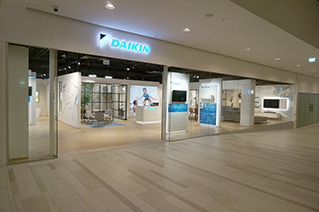 06_Daikin_Store_Eroeffnung_new.jpg