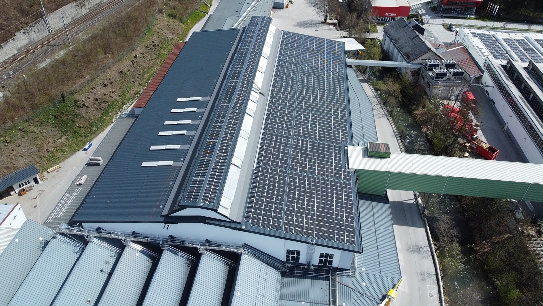 aht-cooling-systems-photovoltaik